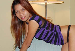 Beautiful Filipina MILF Strips To Show Her Cute LBFM Perky Tits